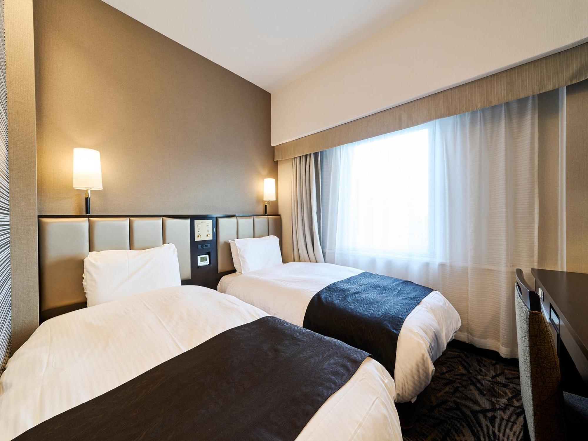 APA Hotel Takaoka-Marunouchi Eksteriør billede