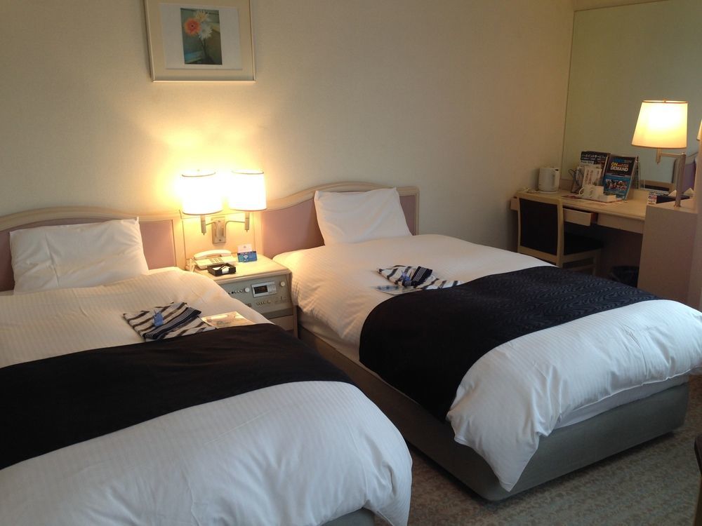 APA Hotel Takaoka-Marunouchi Eksteriør billede